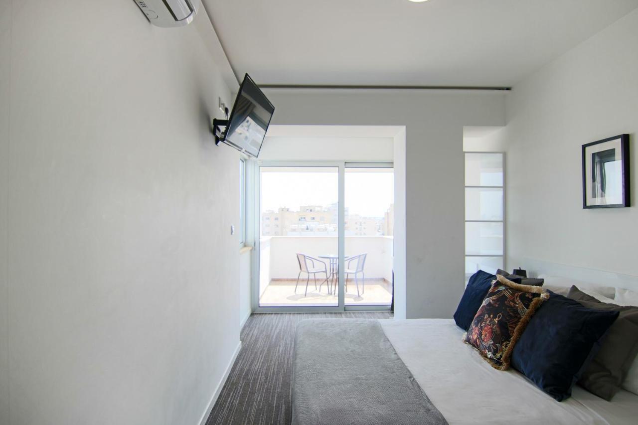 Phaedrus Living: Luxury Suite Nicosia 509 Ngoại thất bức ảnh